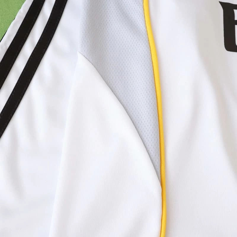 2526 season Real Madrid CF home Long sleeved Fan version