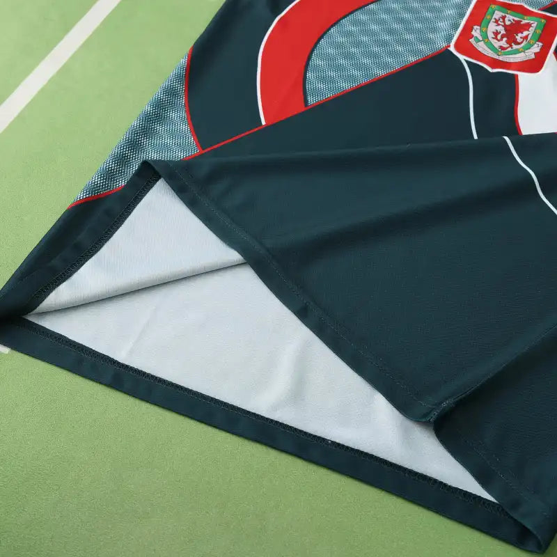 9495 season Scotland away retro Fan version