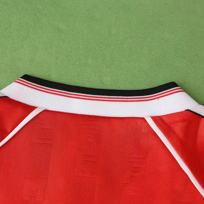 9900 season Manchester United F.C. home  retro Fan version
