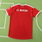 2627 season Fußball-Club Bayern München home Player version