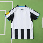 2526 season Newcastle United F.C. home Kids kit