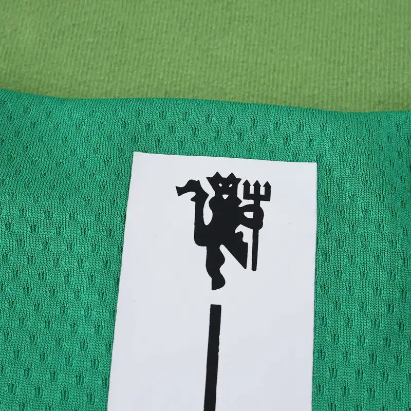 0708 season Manchester United F.C. goalkeeper retro Long sleeved Fan version