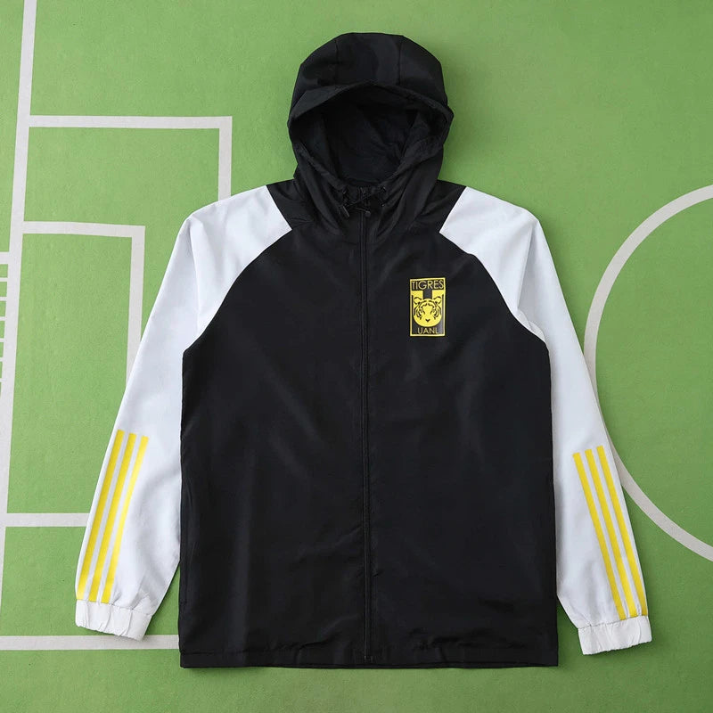 2526 Tigres UANL  Hooded windbreak