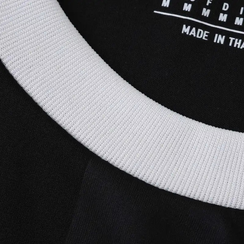 2526 season Liverpool F.C. goalkeeper Fan version