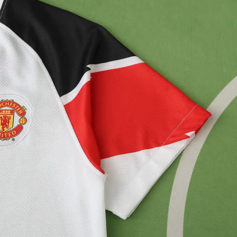 1112 season Manchester United F.C. away retro Fan version
