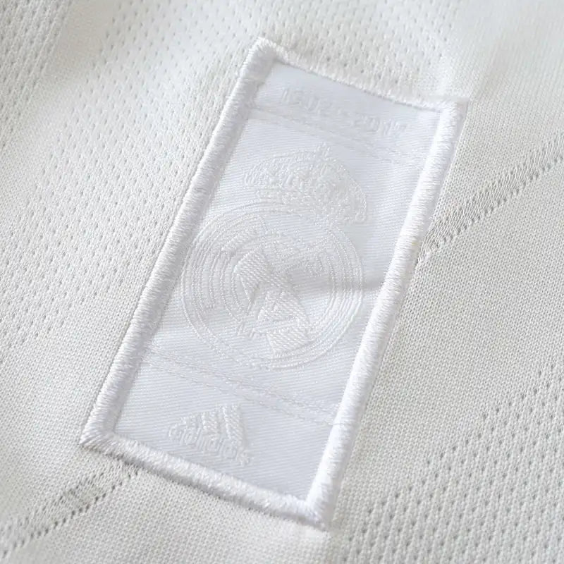 1718 season Real Madrid CF home Long sleeved Fan version