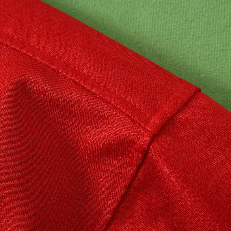 2010 season Portugal home retro Fan version