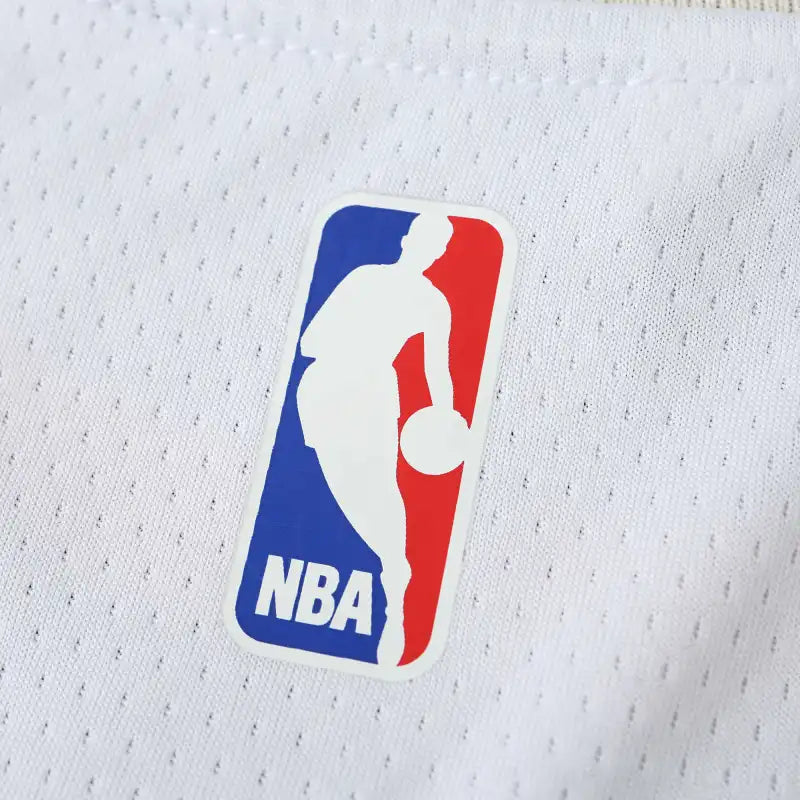 2425 NBA Atlanta Hawks 11#YOUNG