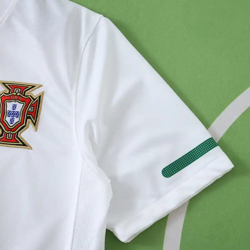 2010 season Portugal away retro Fan version