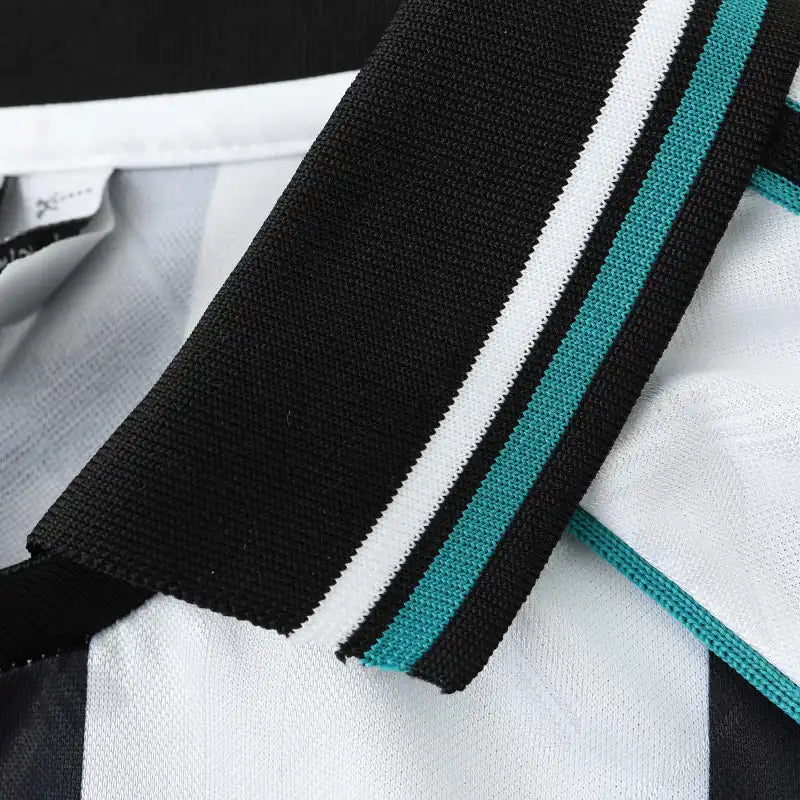 2425 season Newcastle United F.C. Long sleeved retro Fan version