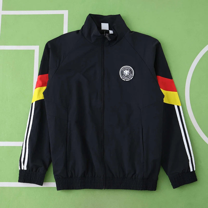 2425 German windbreaker