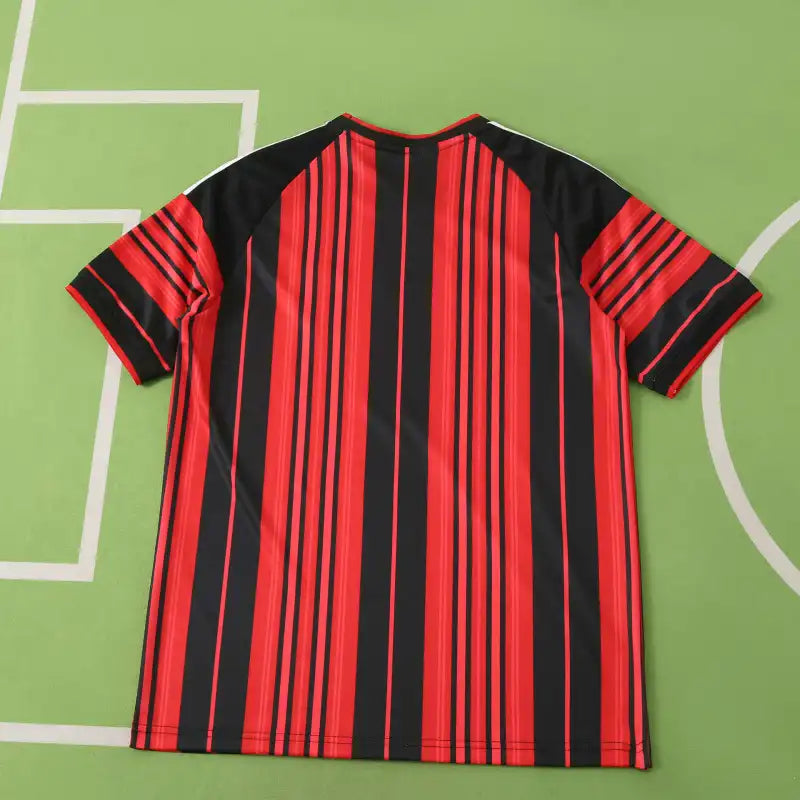 2627 season Eintracht Frankfurt home Fan version