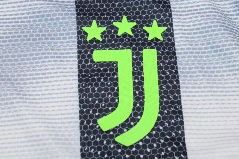 19-20 Juventus F.C. X PALACE  player veision