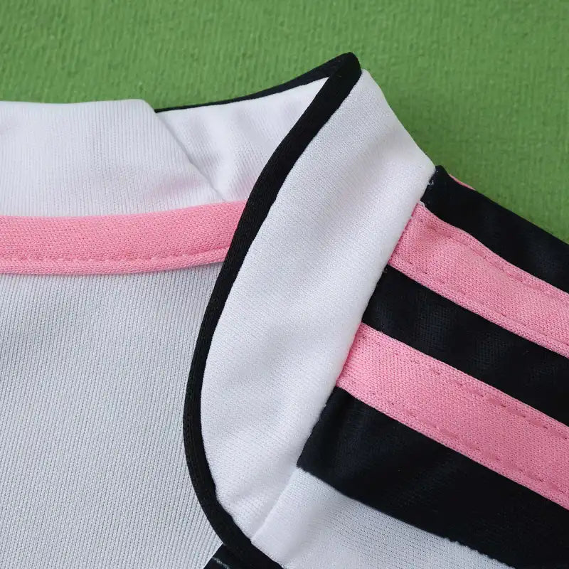 2526 season Juventus F.C. home Kids kit