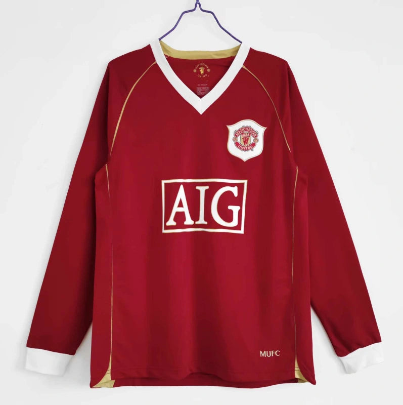 0607 Manchester United  home  Long sleeved Retro Fan version