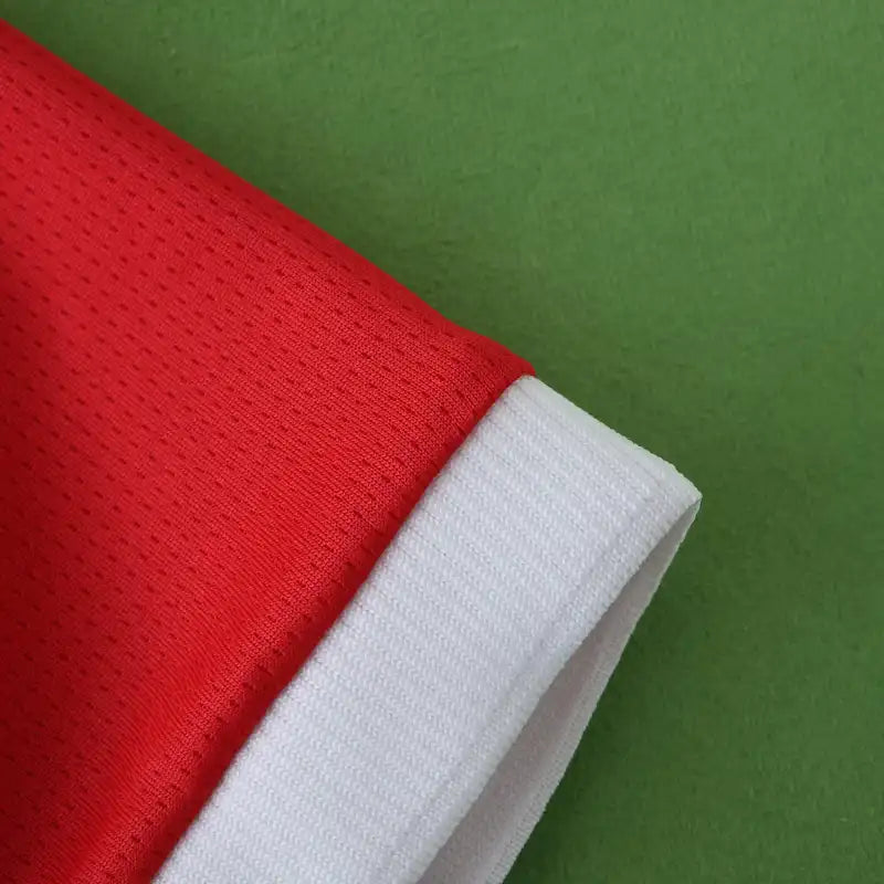 9798 Liverpool F.C. home retro Kids kit