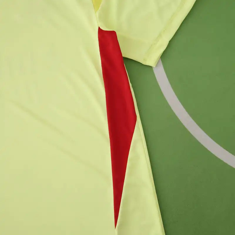 2526 season Arsenal F.C. goalkeeper Fan version