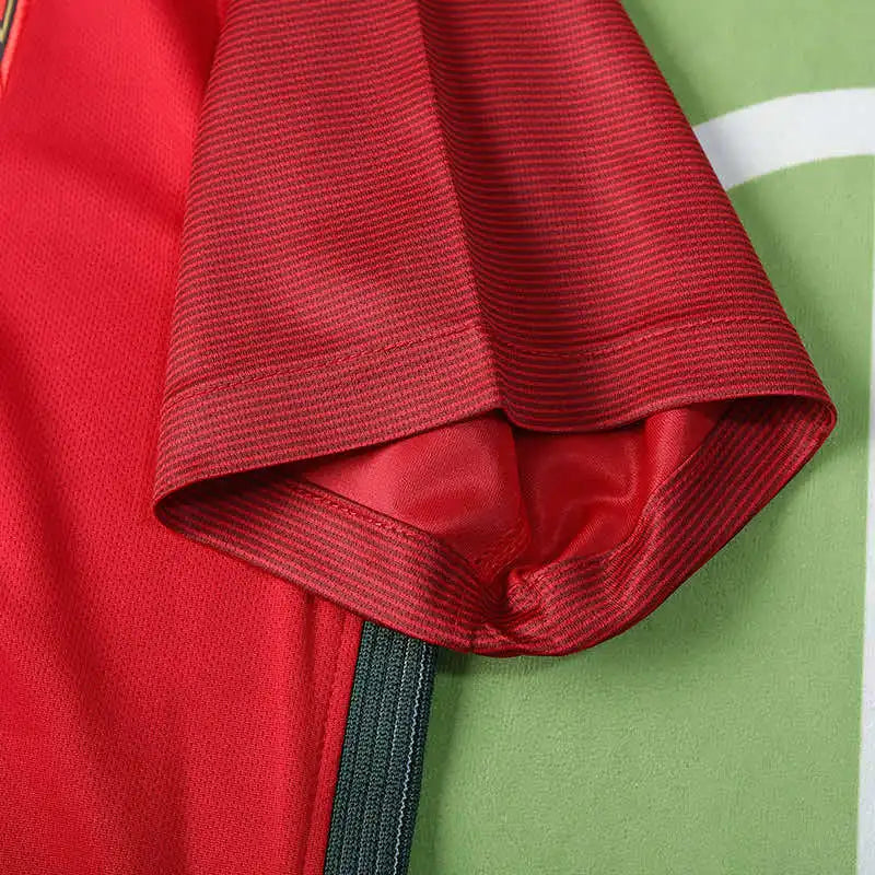 16 season Portugal home retro Fan version