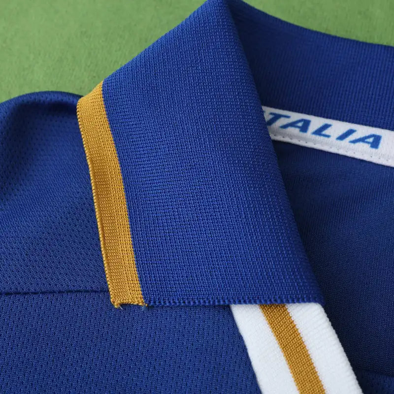 1996 season Italy home retro Fan version