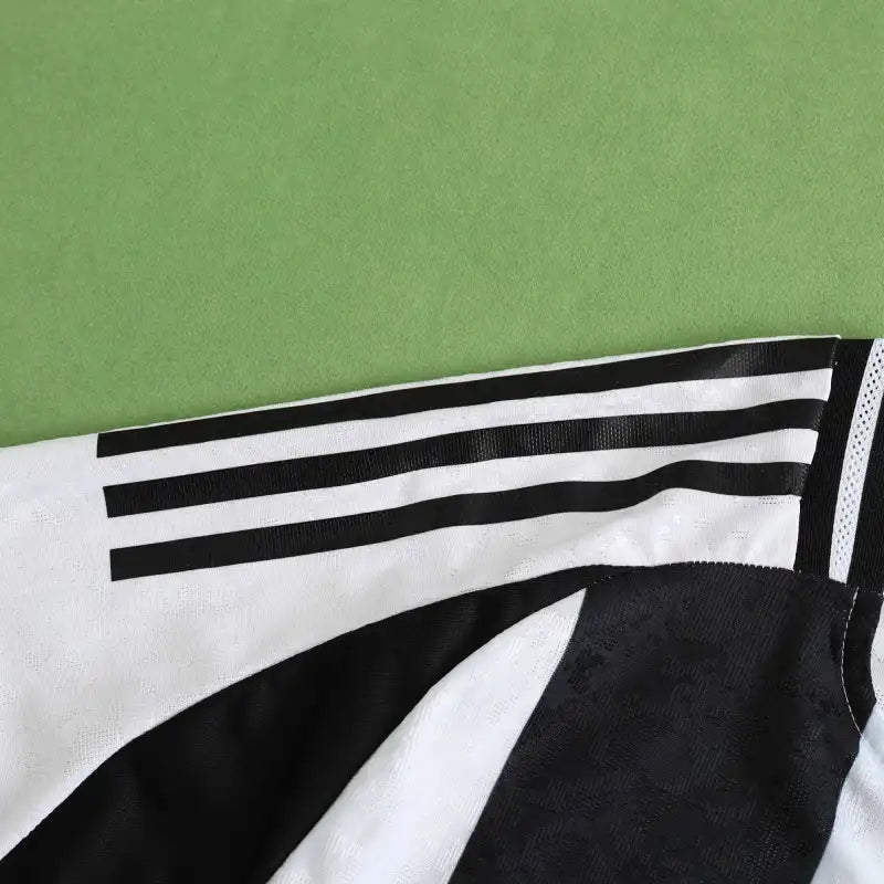 2425 season Juventus home Player version
