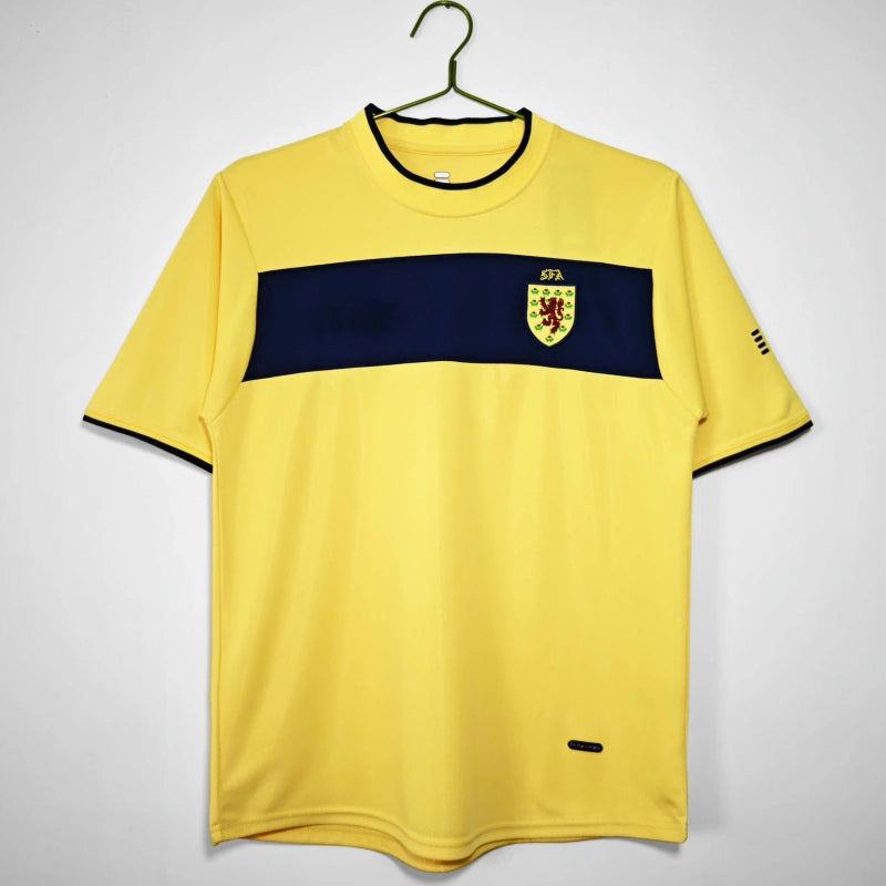 2002 season Scotland away retro Fan version