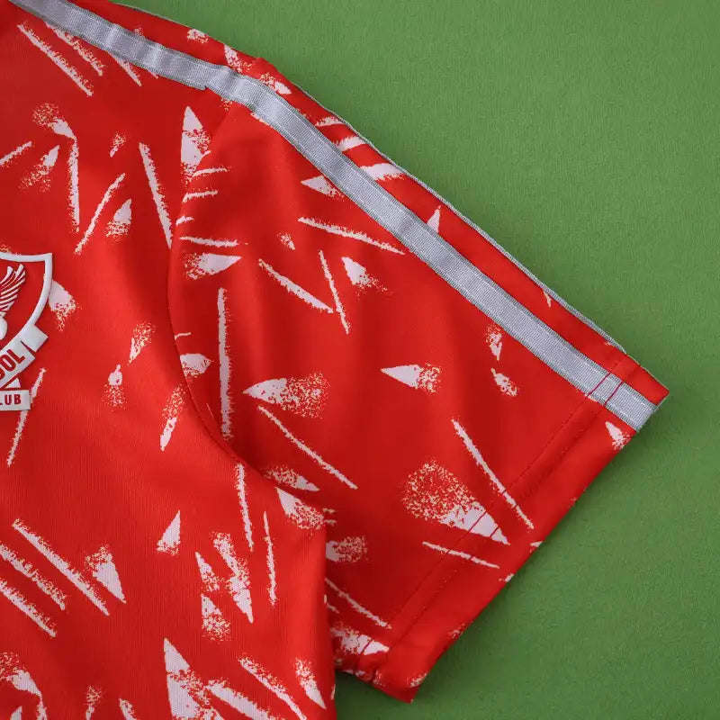 8991 Liverpool F.C. home retro Kids kit