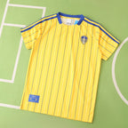 2526 season Leeds United F.C. Concept versionRetro T-shirt