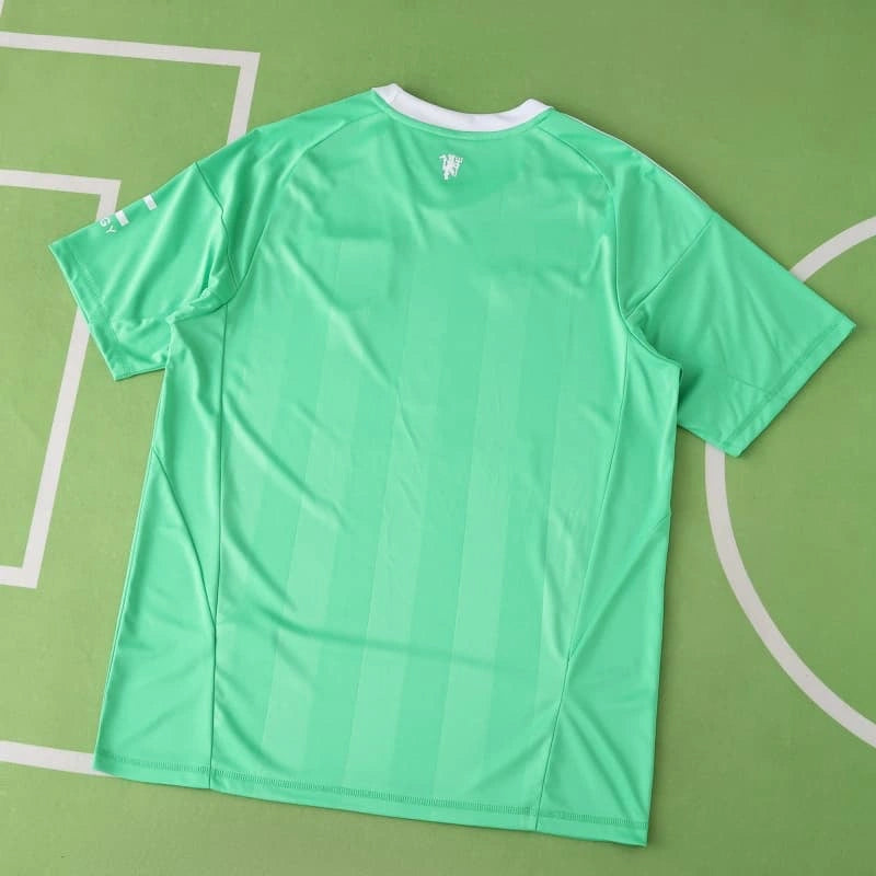 2526 season Manchester United F.C. goalkeeper Fan version