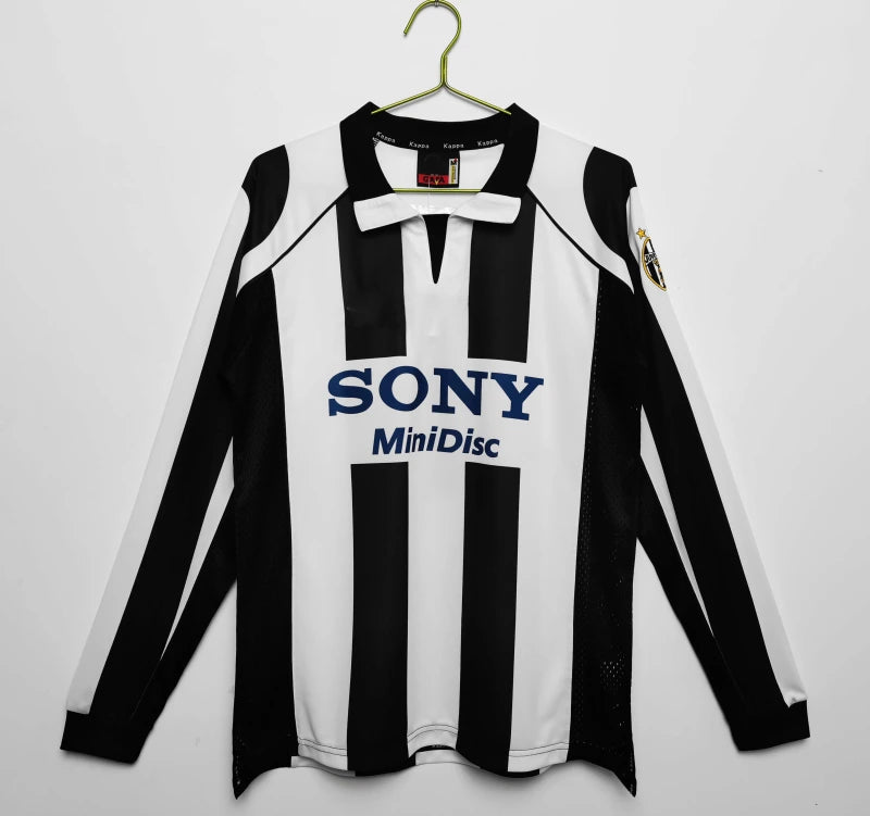 9798 season Juventus Home Long sleeved Retro Fan version