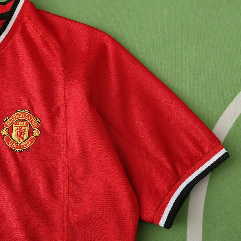 0002 season Manchester United F.C. home retro Fan version