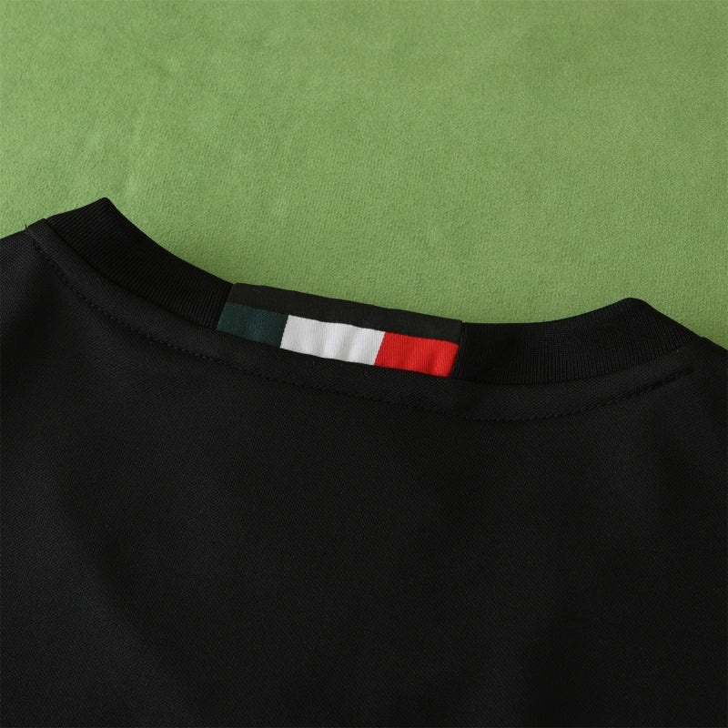 1617 season A.C. Milan home Fan version