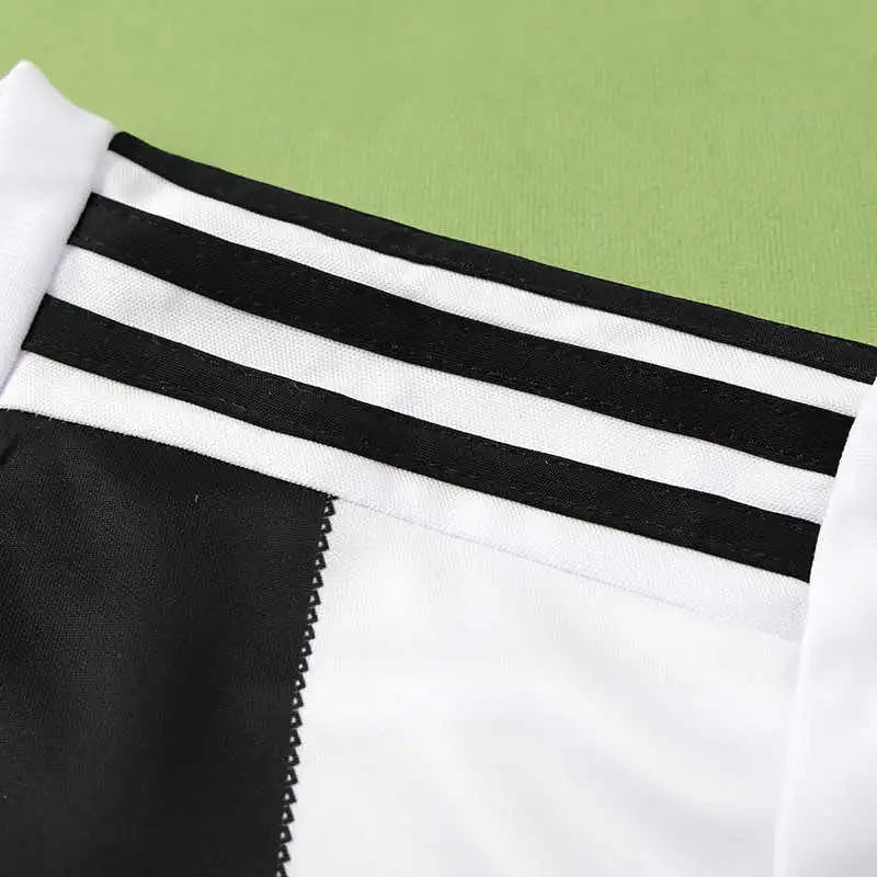 18-19 season Juventus home Fan version