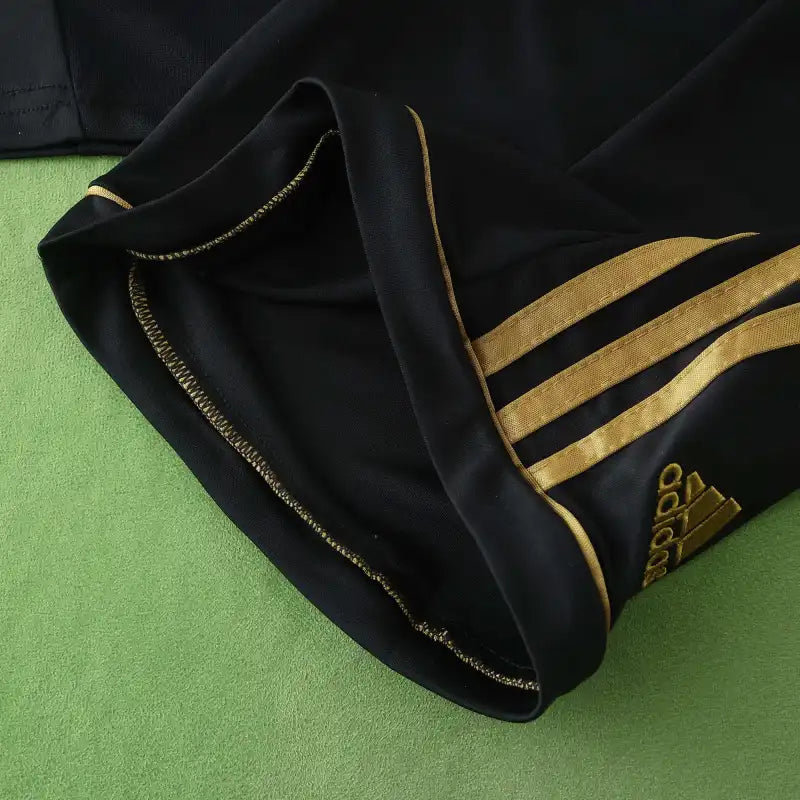 1112 Real Madrid away retro Kids kit