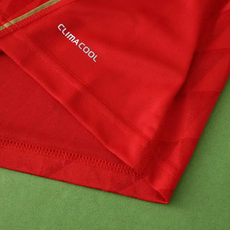 2010 season Liverpool F.C. home retro Kids kit