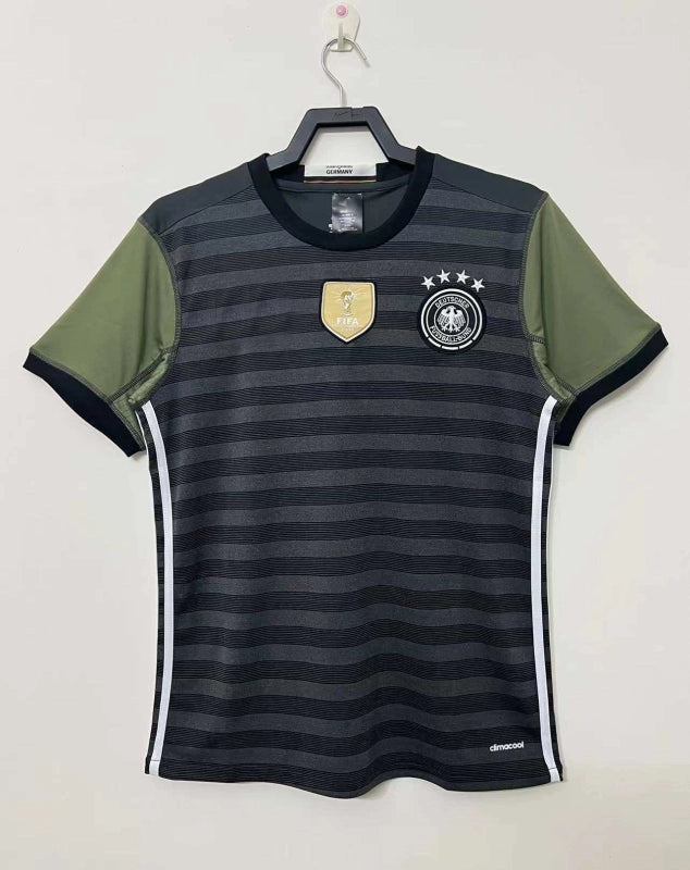 2016 season Germany away retro Fan version