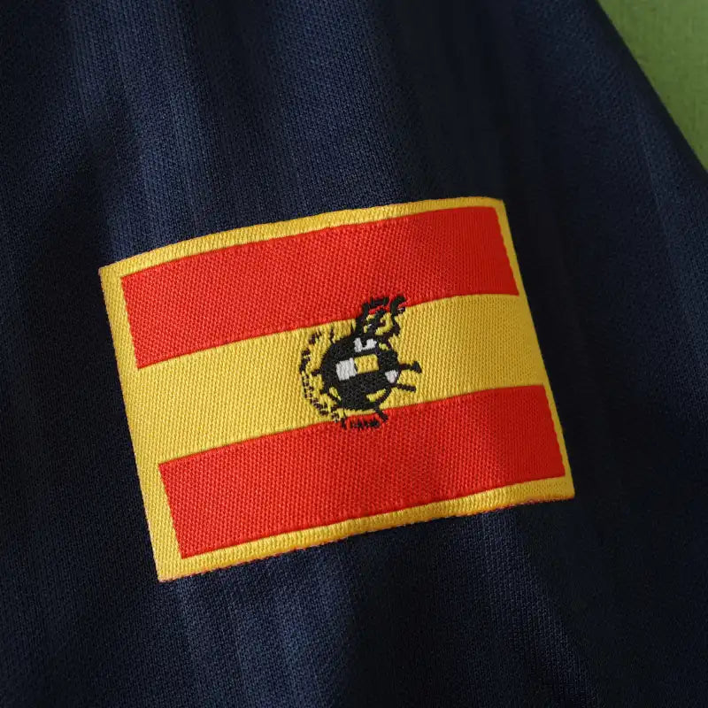 1996 season Spain home retro Fan version