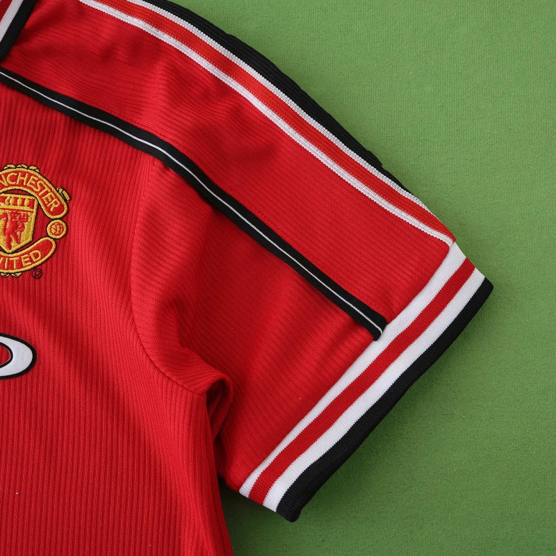 1998 Manchester United F.C. home retro Kids kit