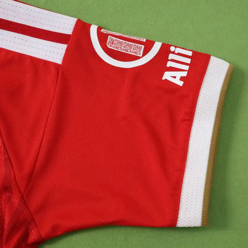 2627 season Fußball-Club Bayern München home Player version
