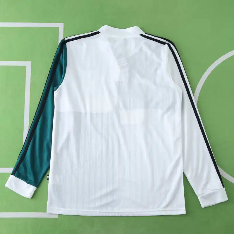 9596 season Liverpool F.C. away retro Long sleeved Fan version