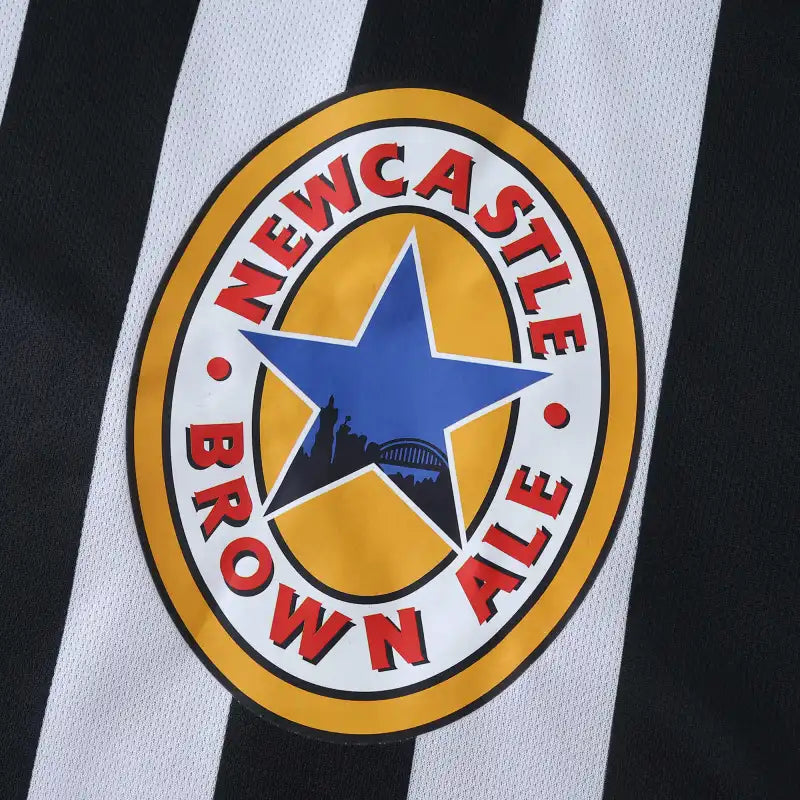 9799 season Newcastle United F.C. home Kids kit