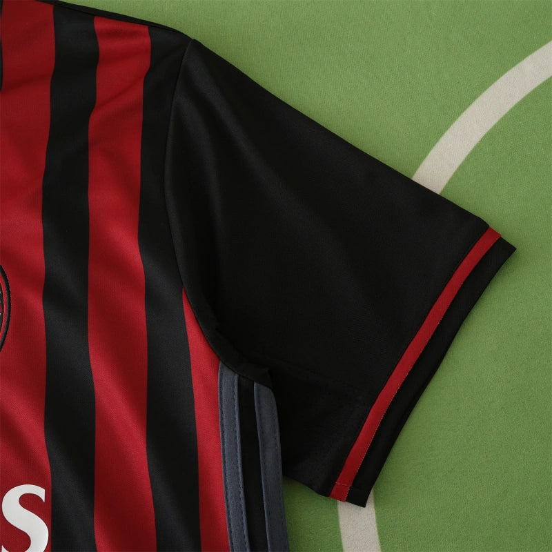 1617 season A.C. Milan home Fan version