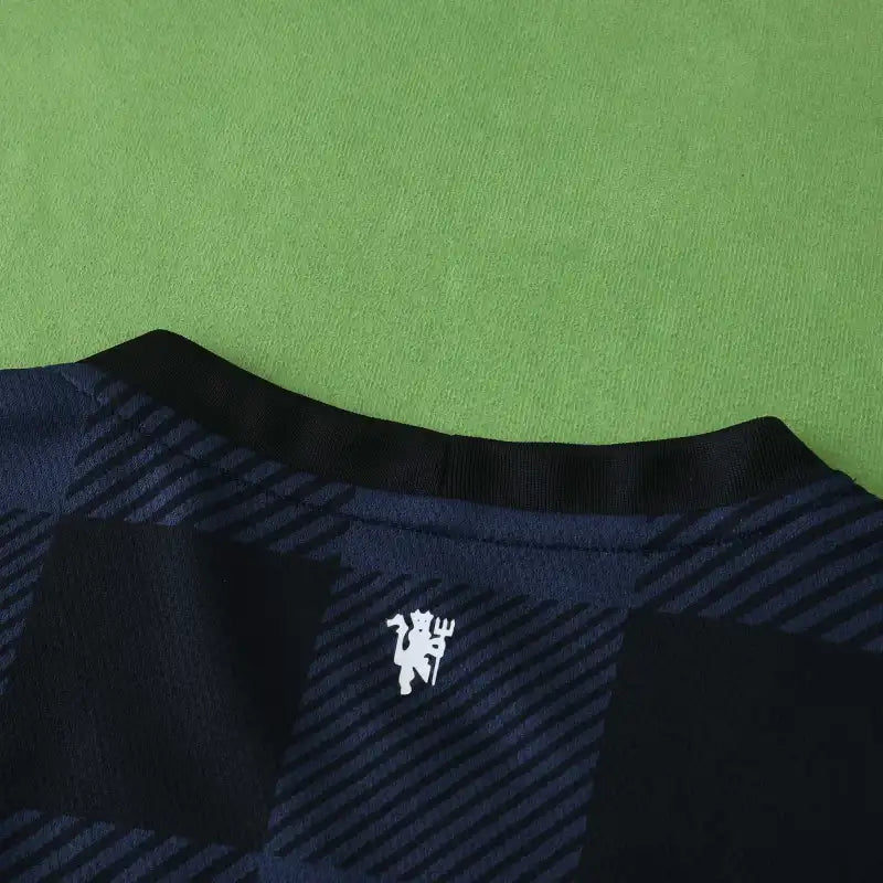 1314 Manchester United F.C. away retro Kids kit