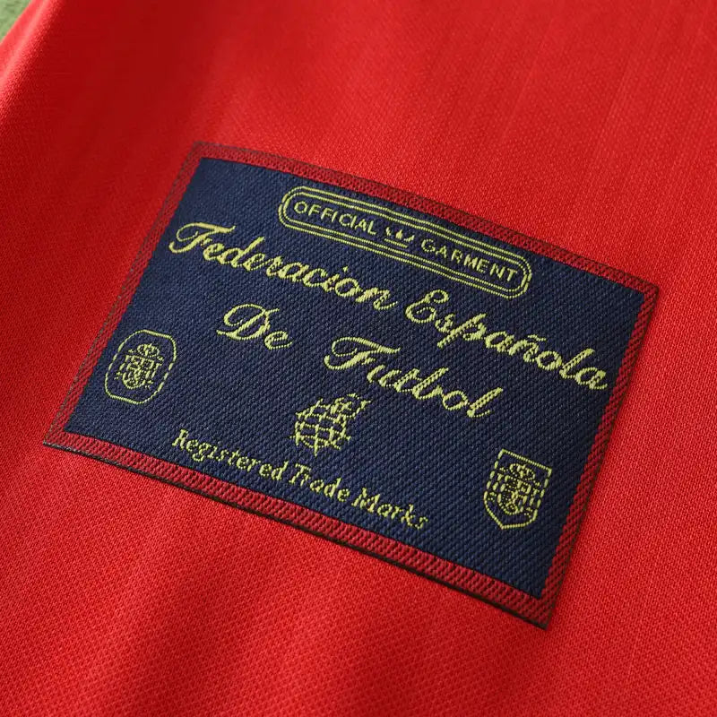 1996 season Spain home retro Fan version