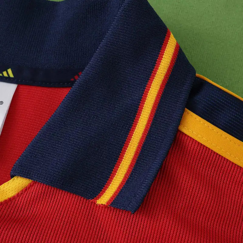2000 season Spain home retro Fan version