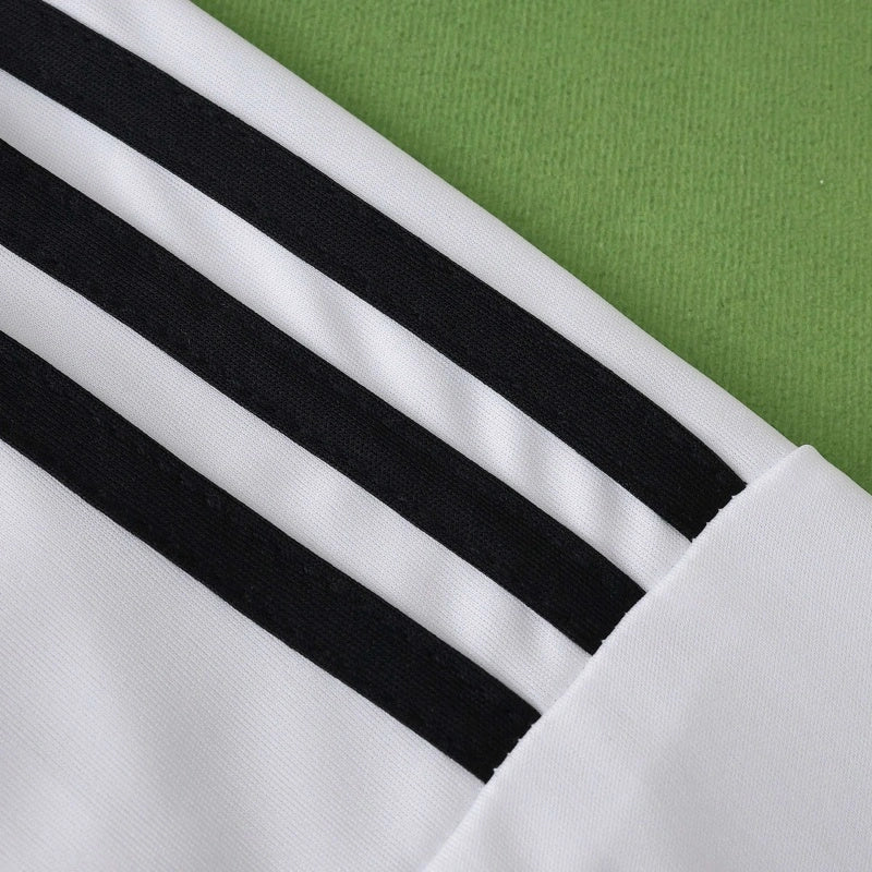2526 season Eintracht Frankfurt away Fan version