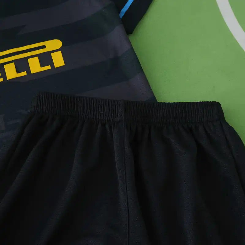 9798 F.C. Internazionale Milano away retro Kids kit