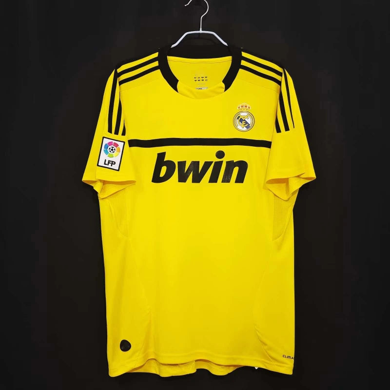1112 season  Real Madrid Yellow Retro Fan version
