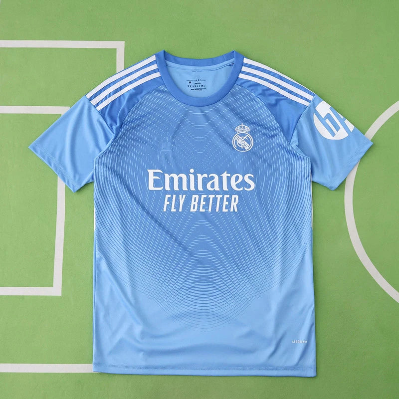 2526 season Real Madrid CF goalkeeper Fan version