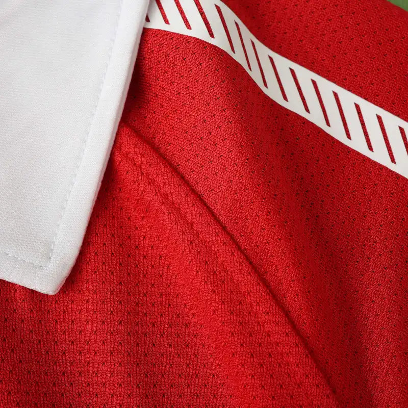 1011 season Manchester United F.C. home retro Fan version