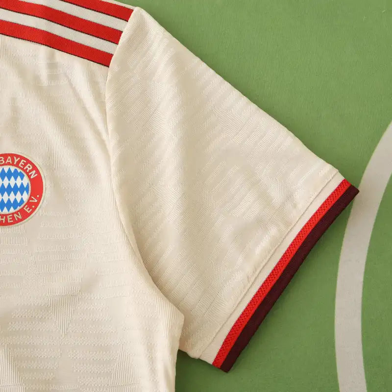 2425 season Fußball-Club Bayern München third  Player version
